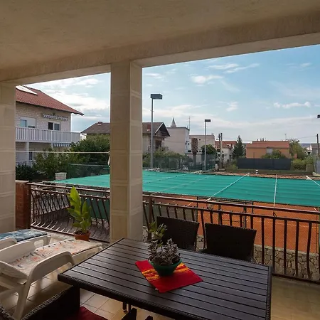 Ante Apartament *